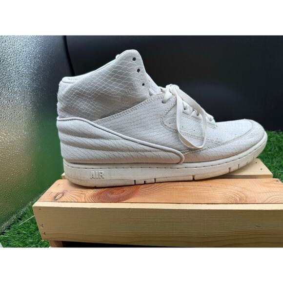 Nike Air Python - White- Size 10.5M - Picture 3 of 10